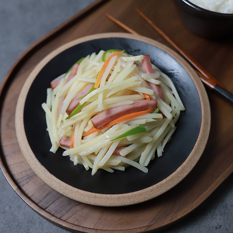 감자채햄볶음 150g