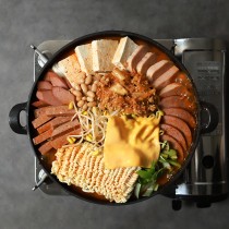 햄듬뿍부대찌개 1400g