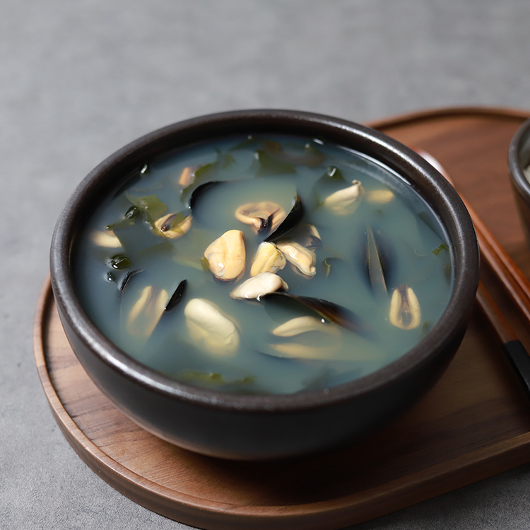 홍합미역국(냉동) 600g