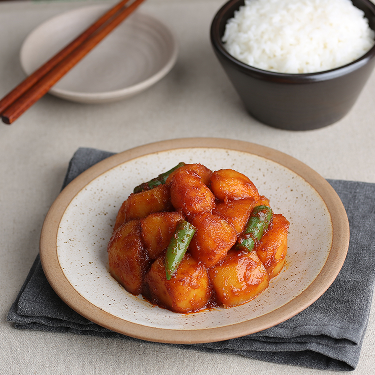 매콤감자조림 180g